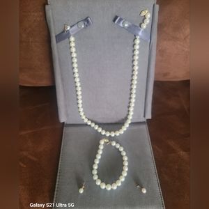 Sofia cultured pearl set